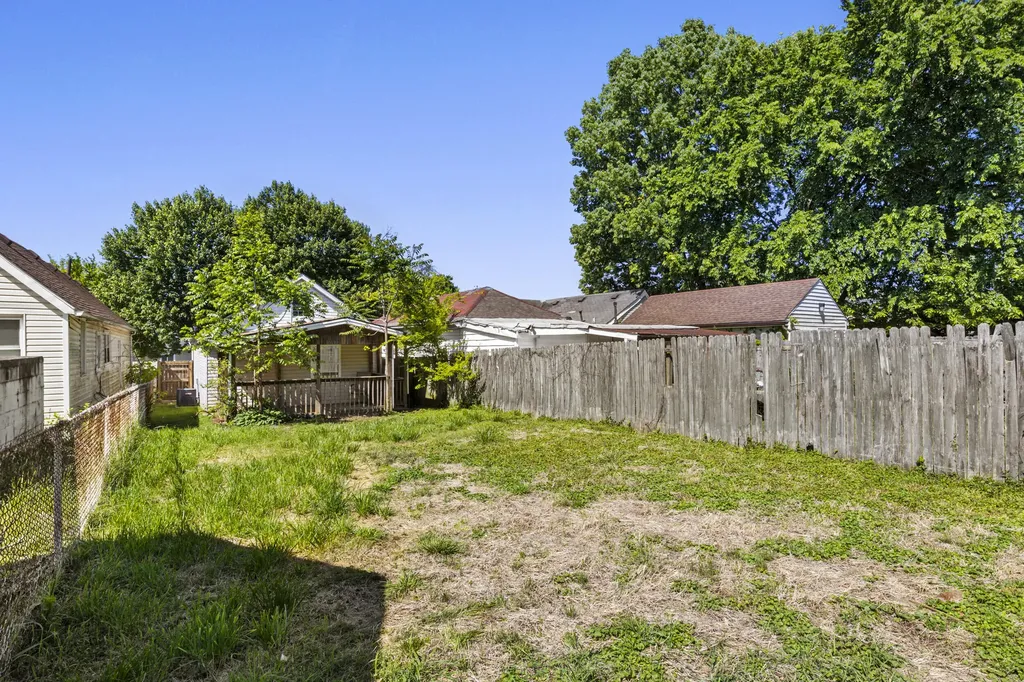 207 York Street Lexington KY 40508