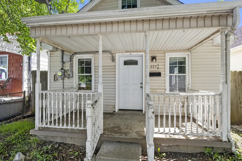 207 York Street Lexington KY 40508