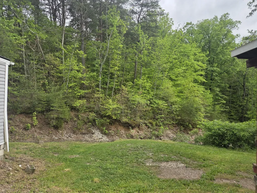 2799 Pine Ridge Road Winchester KY 40391
