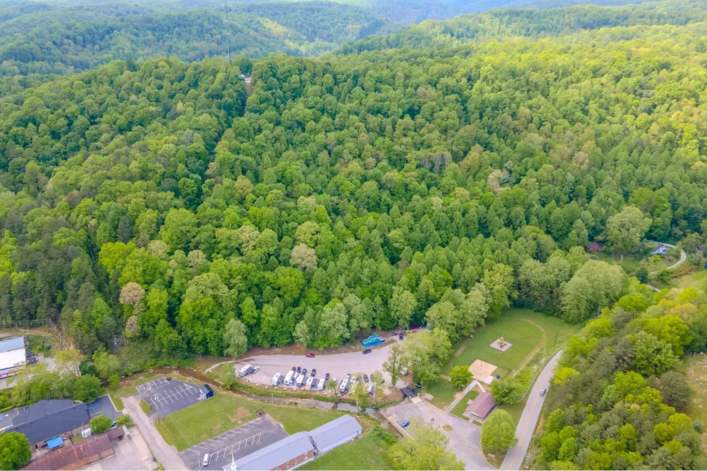 87 Kentucky 89 Mckee KY 40447