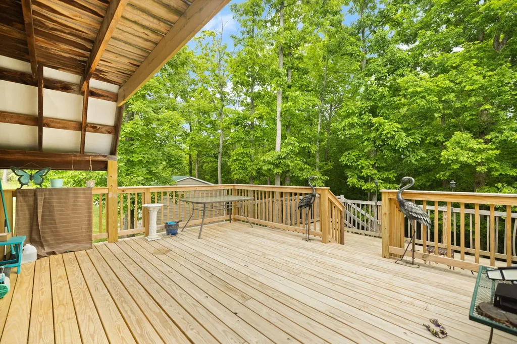 85 Jacks Drive Wellington KY 40387