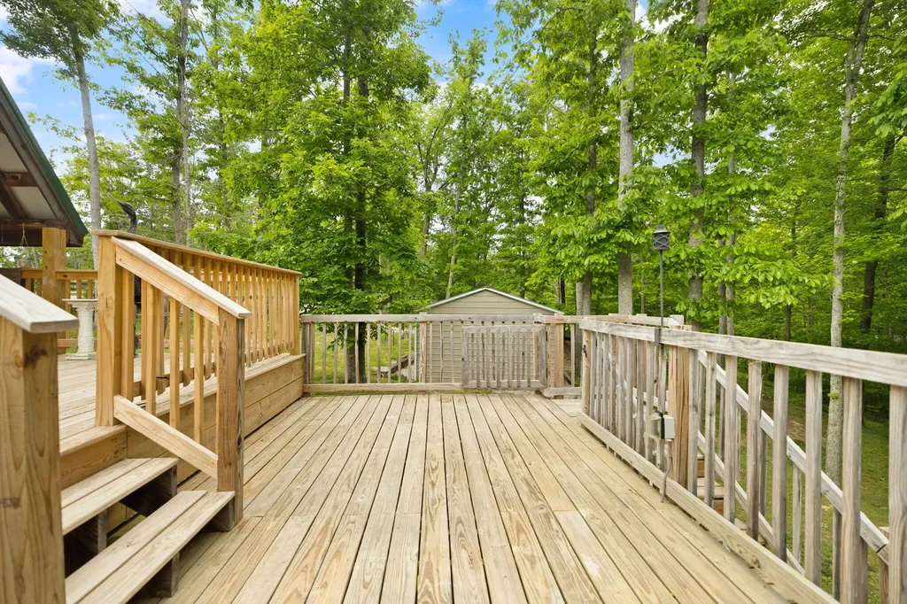 85 Jacks Drive Wellington KY 40387