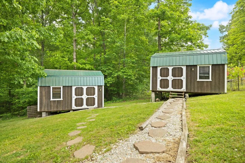 85 Jacks Drive Wellington KY 40387