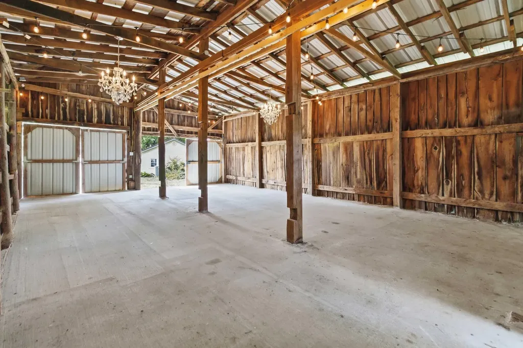 10660 Us-27 Waynesburg KY 40489