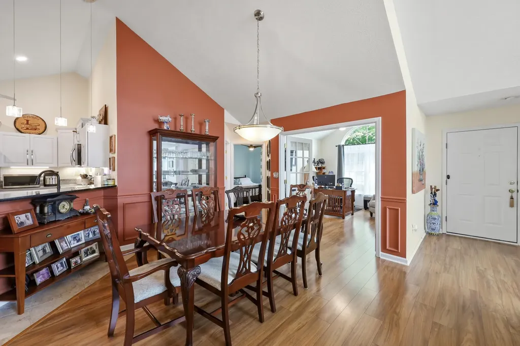 237 Churchill Nicholasville KY 40356