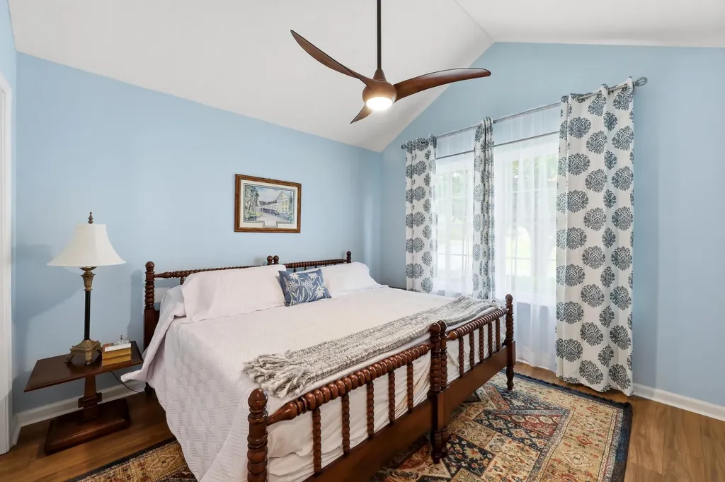 237 Churchill Nicholasville KY 40356