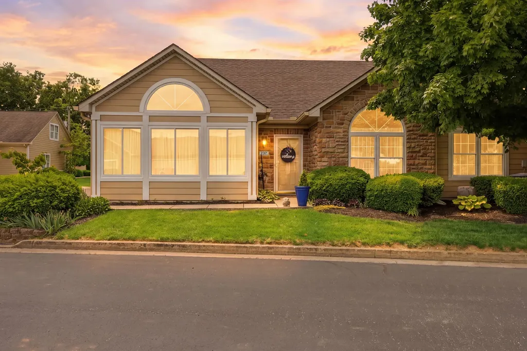237 Churchill Nicholasville KY 40356