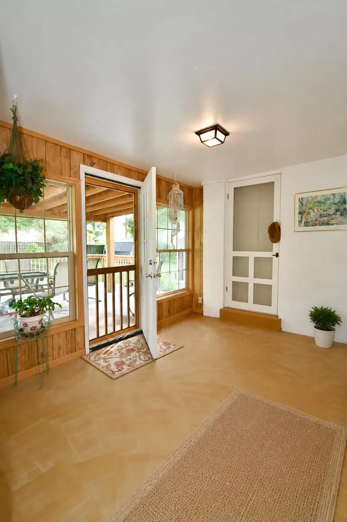 632 Nakomi Drive Lexington KY 40503