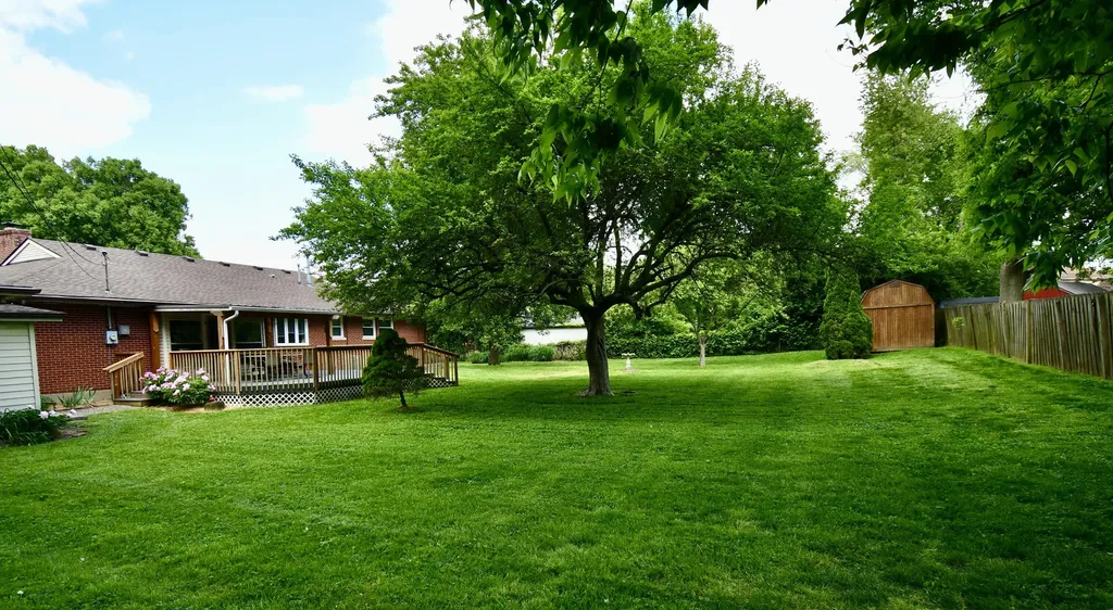 632 Nakomi Drive Lexington KY 40503