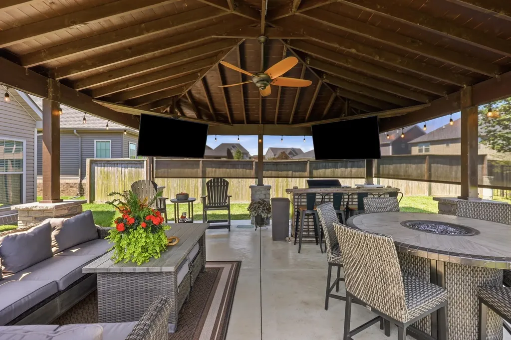 1837 Cattle Path Lexington KY 40509