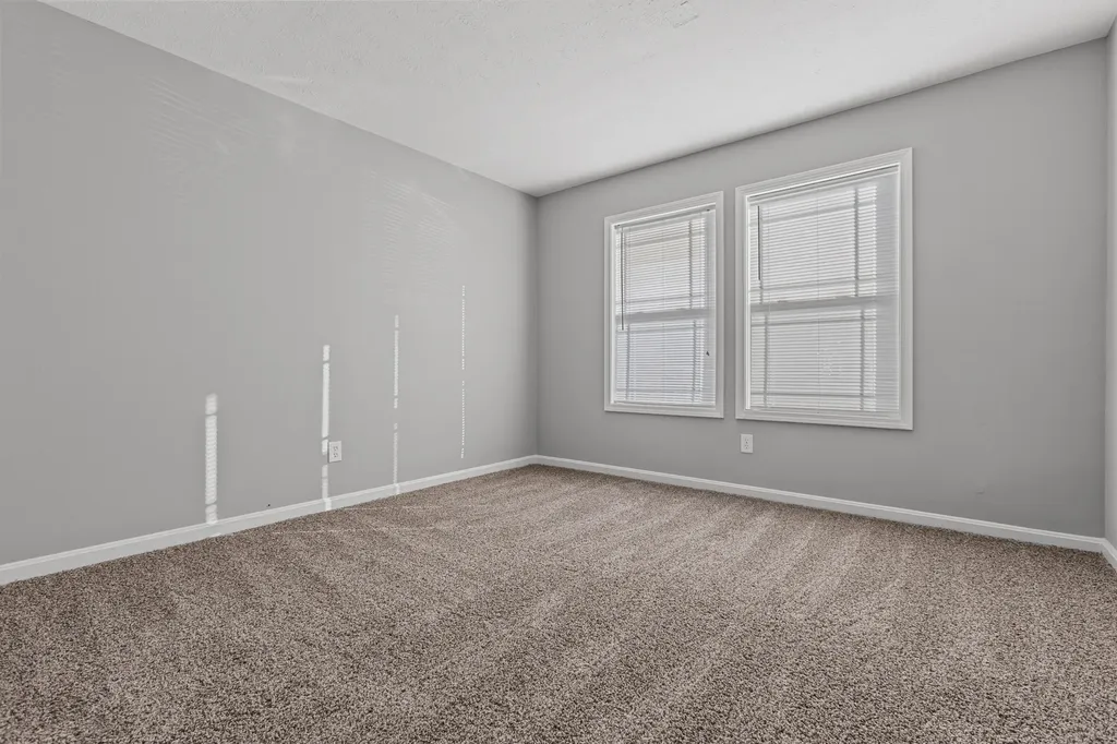 2414 Lake Park Road Lexington KY 40502