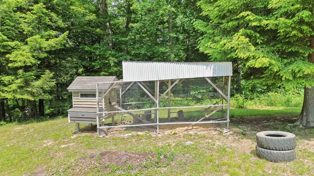 3163 White Oak Road London KY 40741