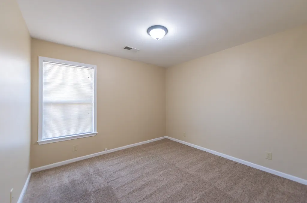 417 Cunningham Lane Lexington KY 40508