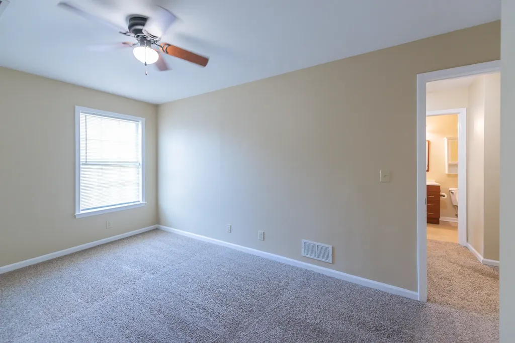 417 Cunningham Lane Lexington KY 40508