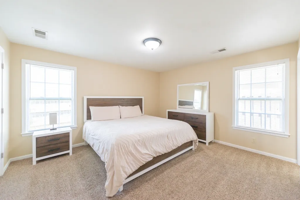 417 Cunningham Lane Lexington KY 40508