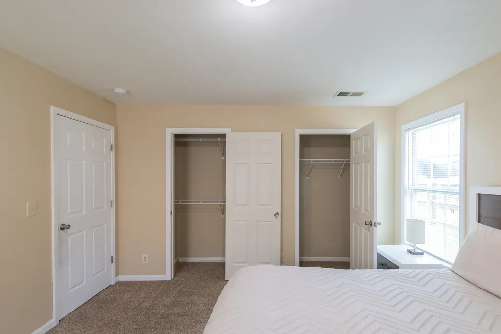 417 Cunningham Lane Lexington KY 40508