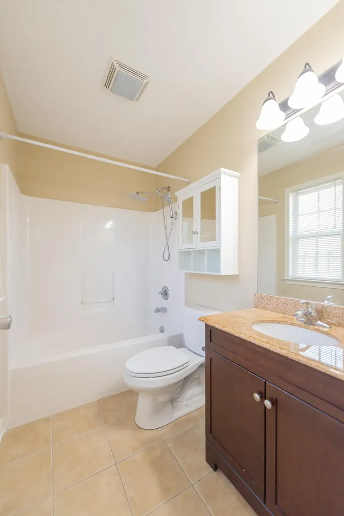 417 Cunningham Lane Lexington KY 40508