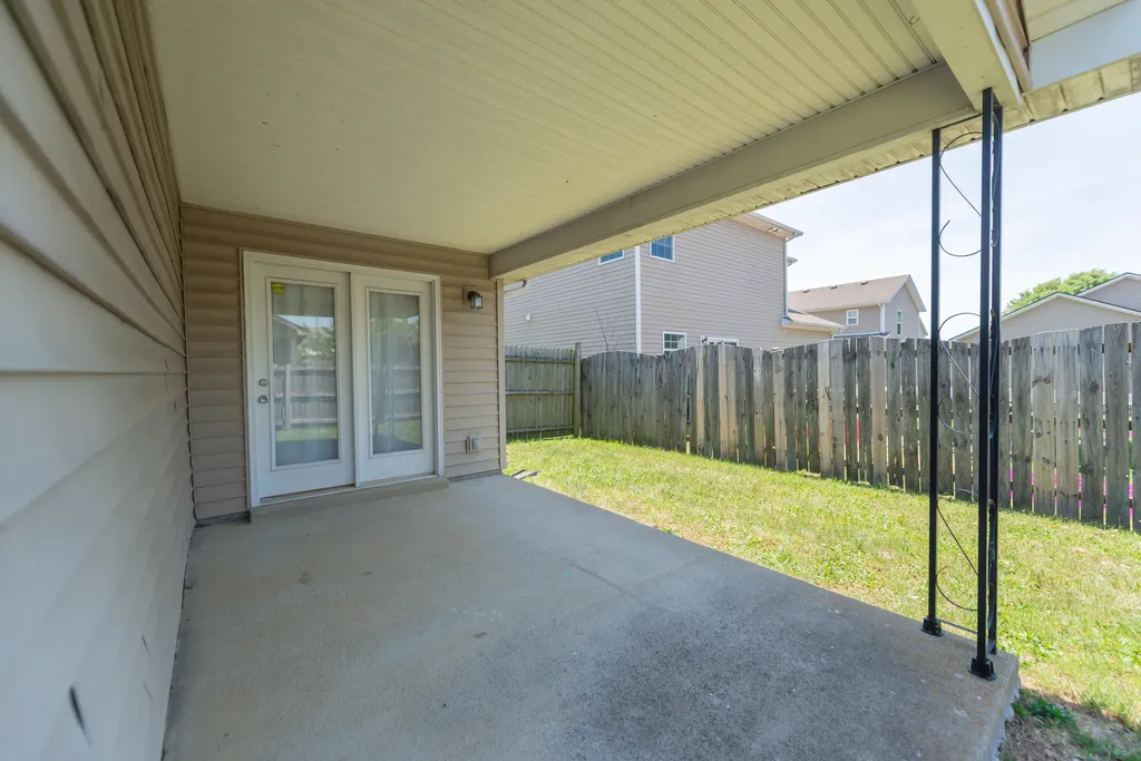 417 Cunningham Lane Lexington KY 40508