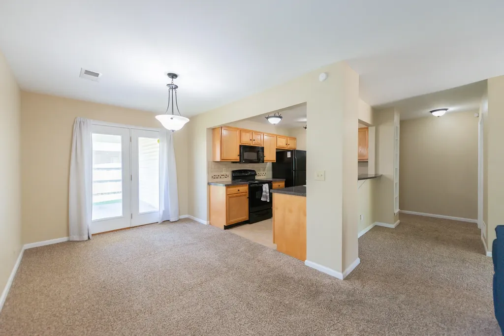 417 Cunningham Lane Lexington KY 40508