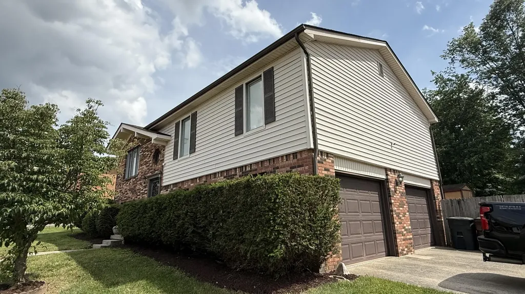 2225 Mercer Drive Richmond KY 40475