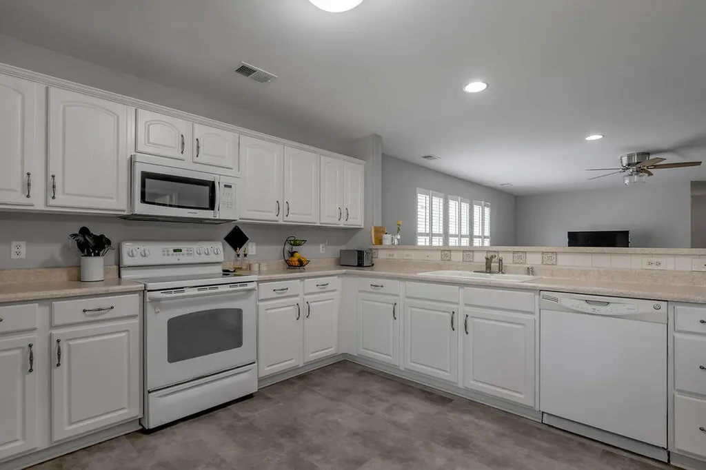 1316 Harrington Court Lexington KY 40511