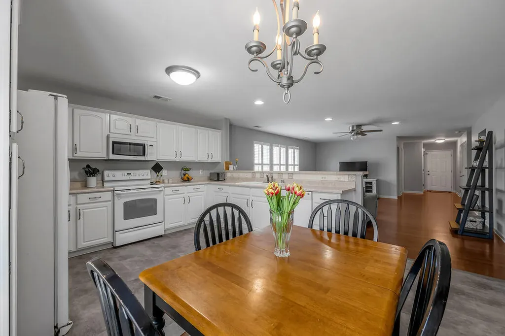 1316 Harrington Court Lexington KY 40511