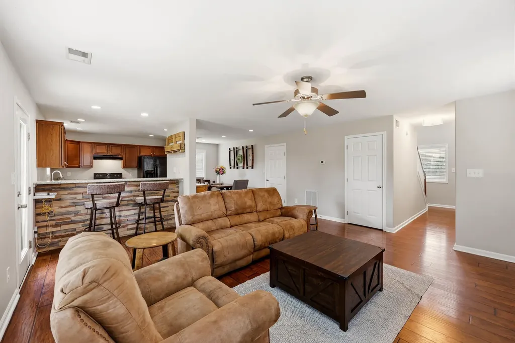 3264 Tiburon Way Lexington KY 40511
