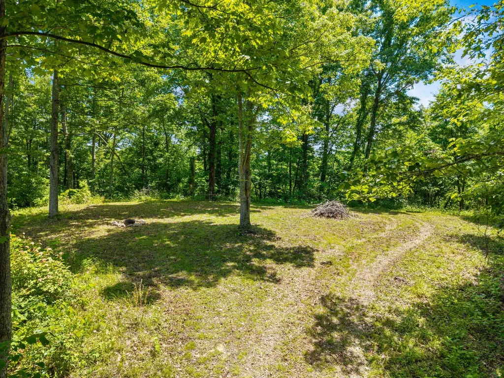 500 Fox Hunters Knob Road Booneville KY 41314