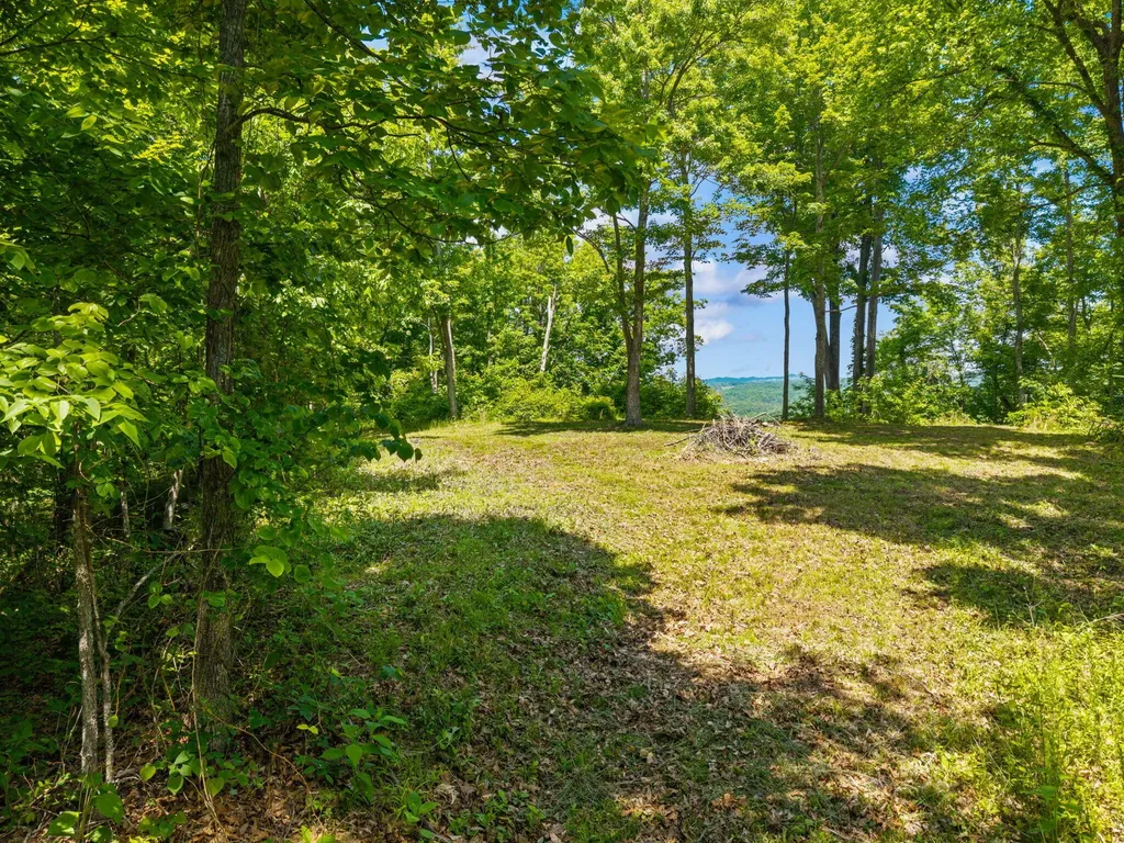 500 Fox Hunters Knob Road Booneville KY 41314