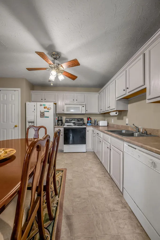 128 Bay Hill Drive Winchester KY 40391