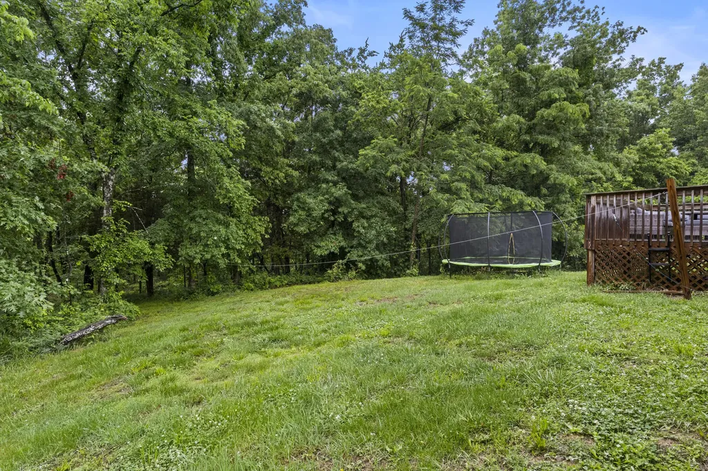 1380 Buntain School Road Lawrenceburg KY 40342
