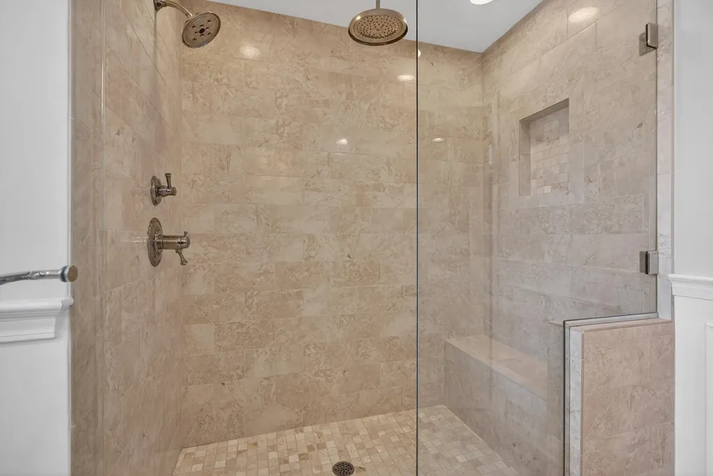 2063 Manor Drive Lexington KY 40502