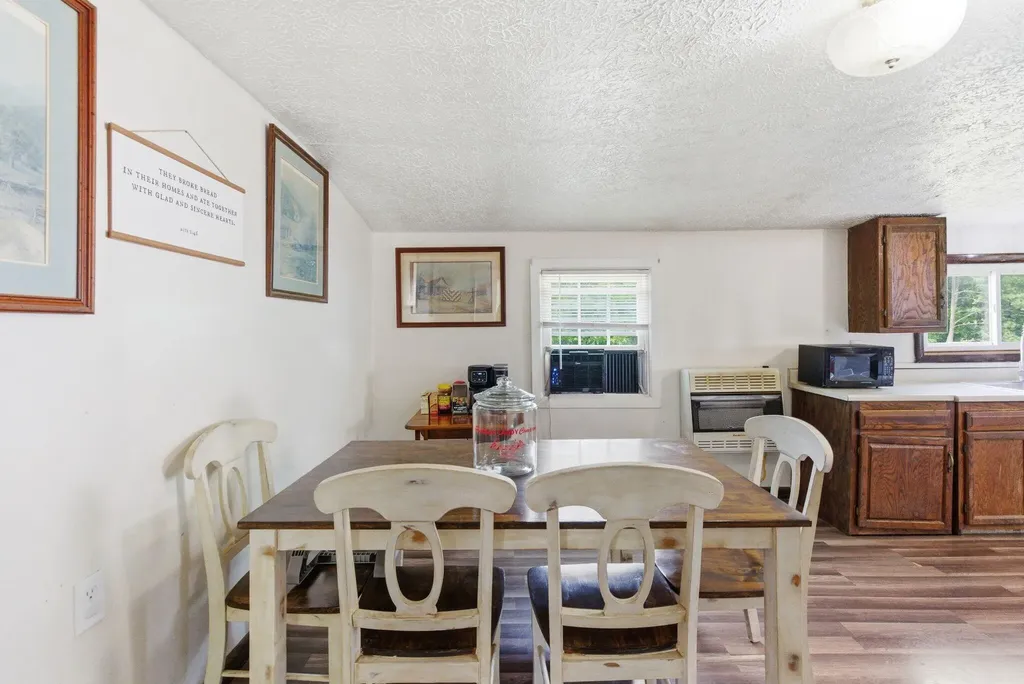 165 Sugar Hollow Road Irvine KY 40336