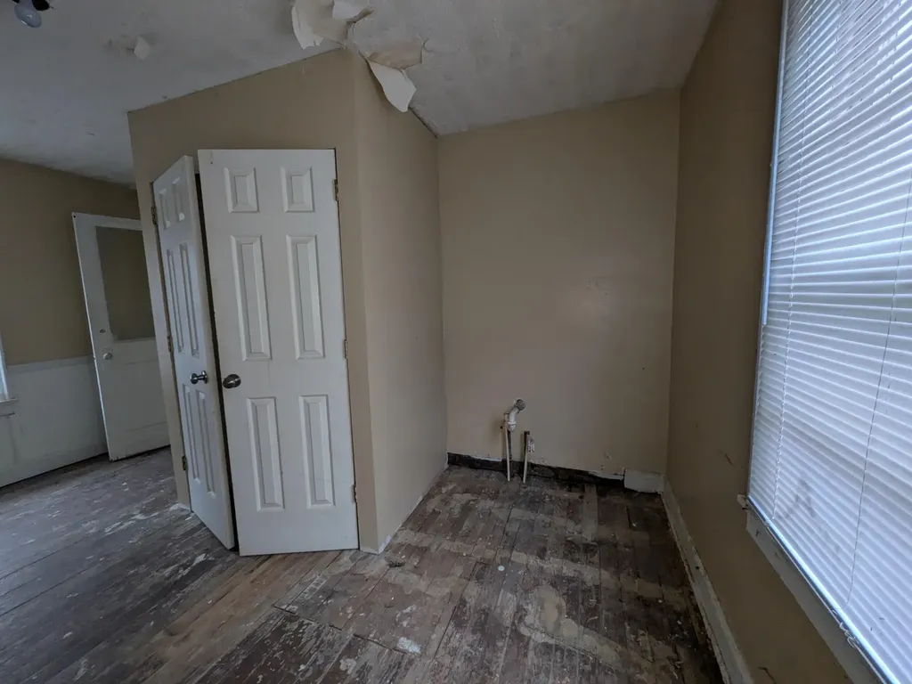 112 Lincoln Street Nicholasville KY 40356