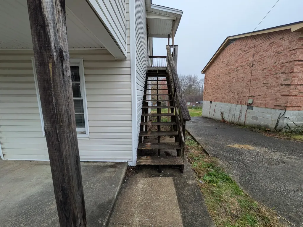 112 Lincoln Street Nicholasville KY 40356