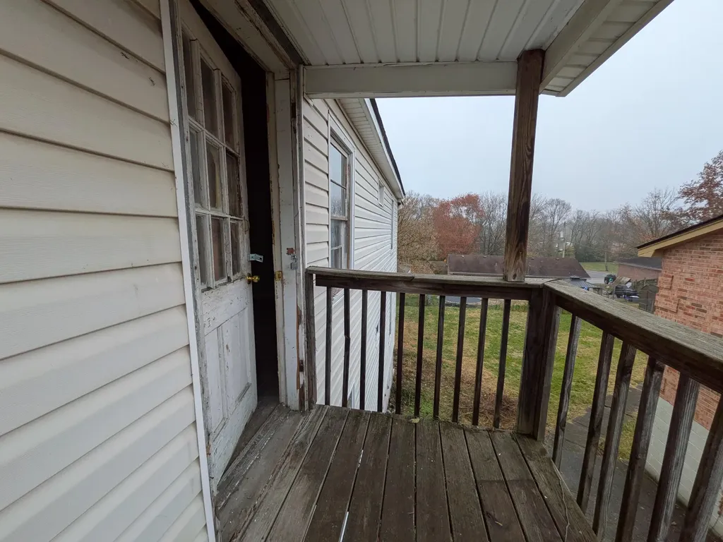 112 Lincoln Street Nicholasville KY 40356