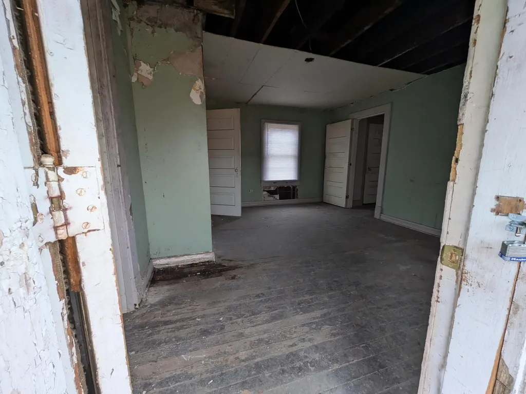 112 Lincoln Street Nicholasville KY 40356