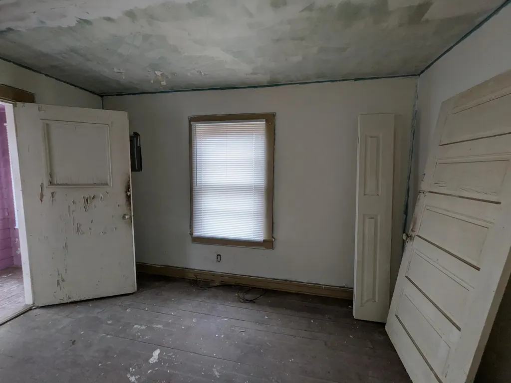 112 Lincoln Street Nicholasville KY 40356