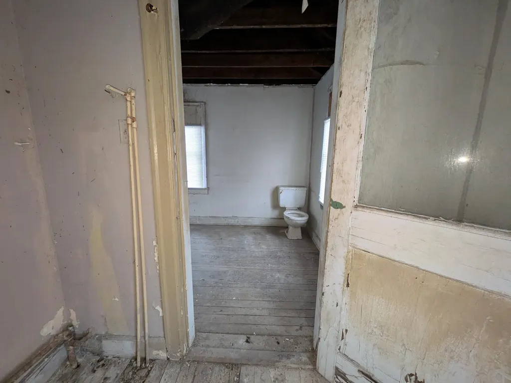 112 Lincoln Street Nicholasville KY 40356