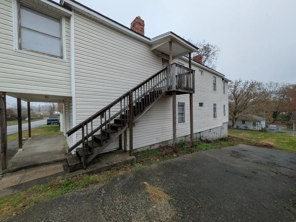 112 Lincoln Street Nicholasville KY 40356