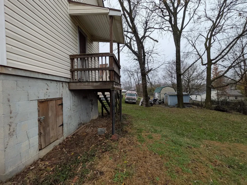 112 Lincoln Street Nicholasville KY 40356