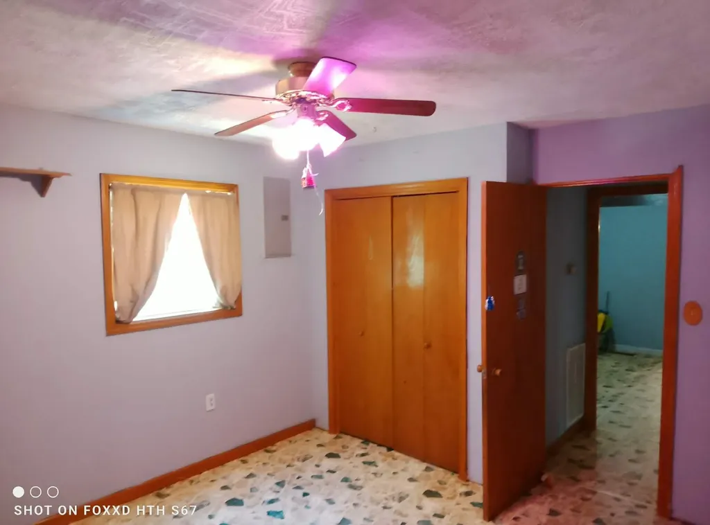1605 Tiny Branch Road Frakes KY 40940