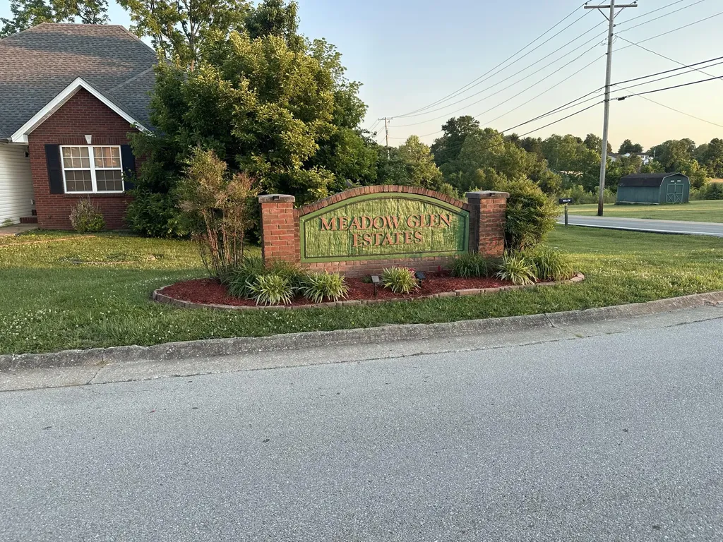 1109 Leathers Lane Frankfort KY 40601