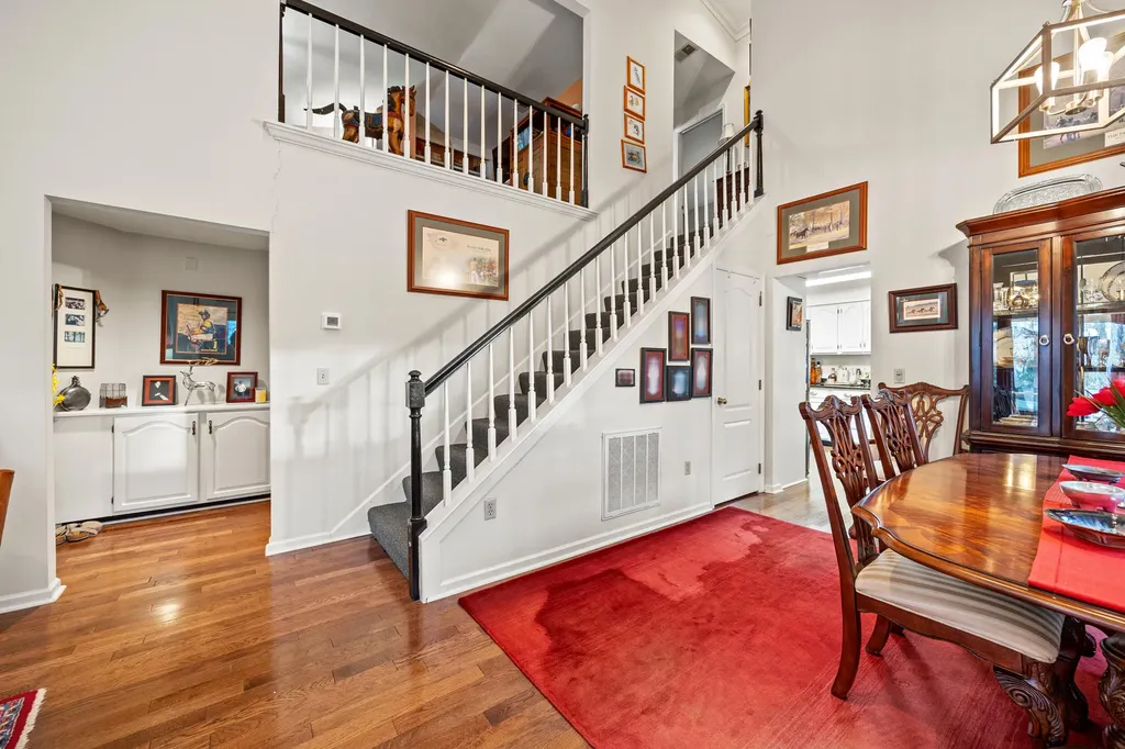 1052 Griffin Gate Drive Lexington KY 40511