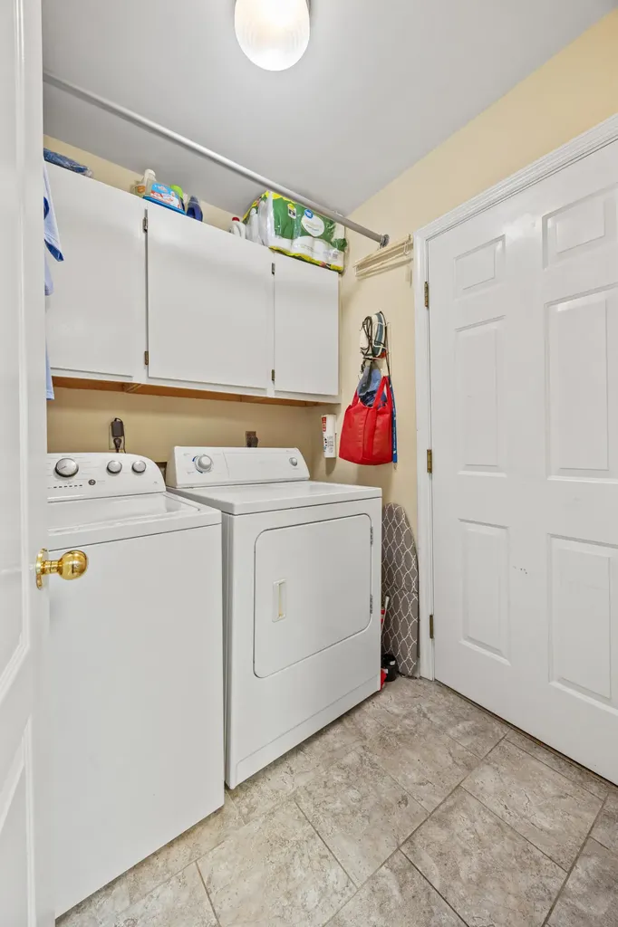 1052 Griffin Gate Drive Lexington KY 40511