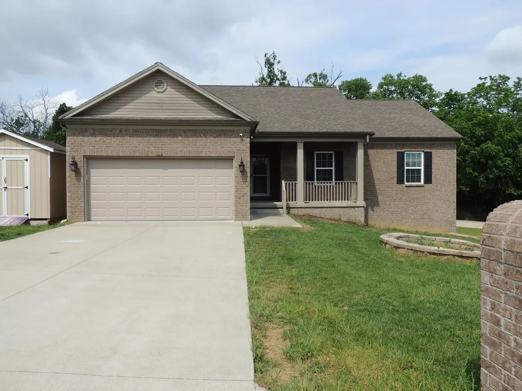 109 Hackberry Court Frankfort KY 40601