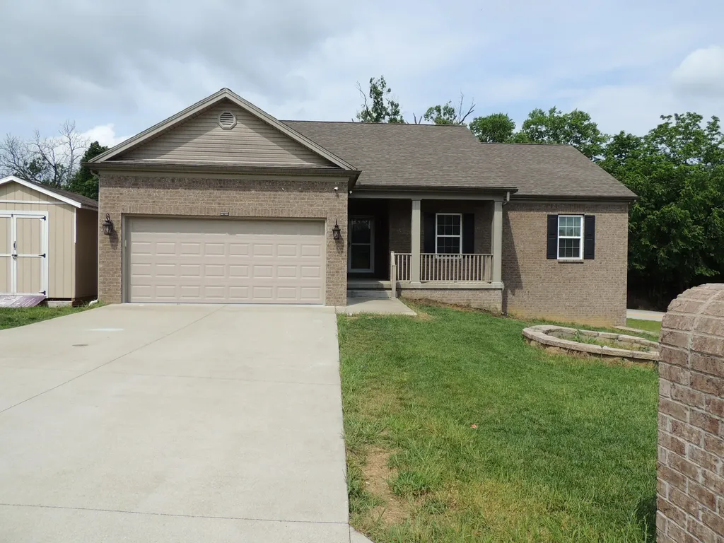 109 Hackberry Court Frankfort KY 40601