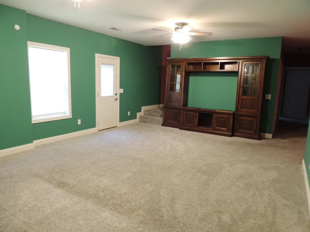 109 Hackberry Court Frankfort KY 40601