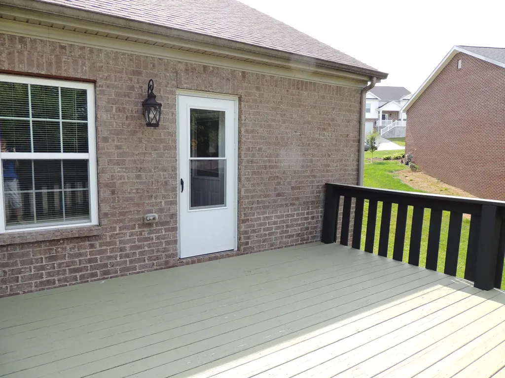 109 Hackberry Court Frankfort KY 40601