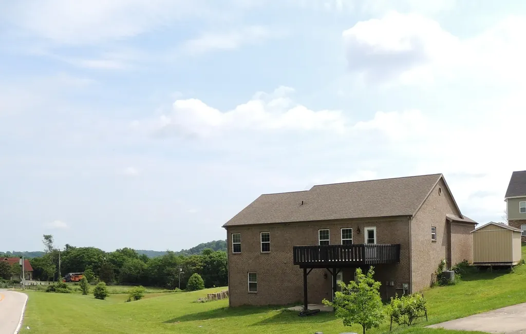 109 Hackberry Court Frankfort KY 40601